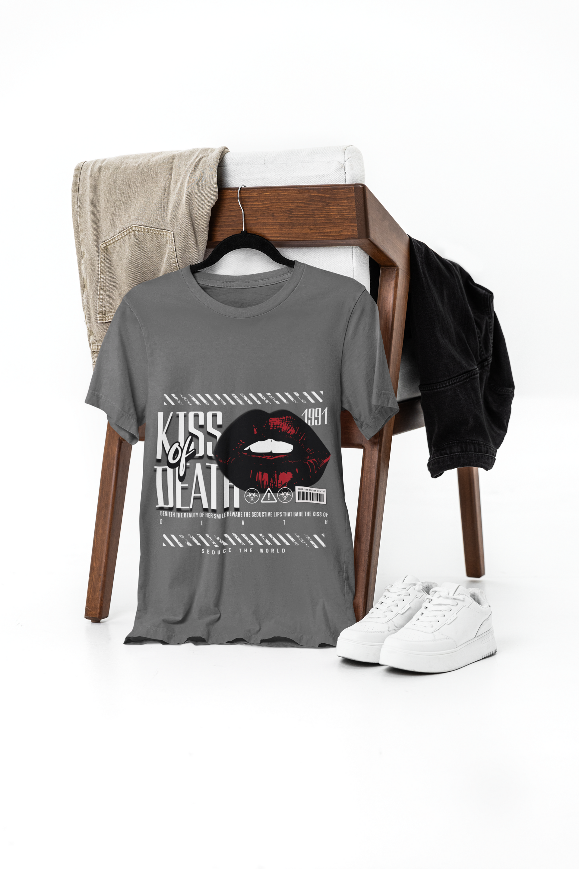 KISS OF DEATH – The Daily Mundo